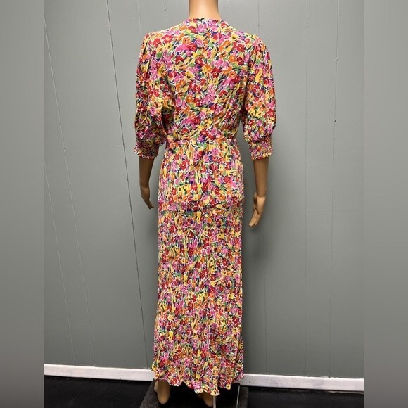 Multi Color Floral Puff Sleeve Midi Dress by RIXO Hidden back zip v neck Size 8 - Picture 5 of 12